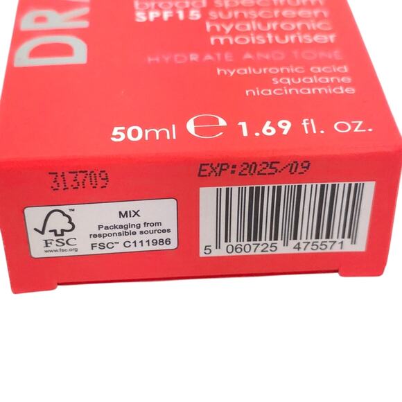 Rodial Dragon Blood Broad Spectrum SPF 15 Sunscreen Hyaluronic Moisturiser - Picture 7 of 7